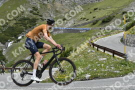 Photo #3384549 | 08-07-2023 10:18 | Passo Dello Stelvio - Waterfall curve BICYCLES