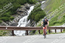 Photo #2205563 | 29-06-2022 10:57 | Passo Dello Stelvio - Waterfall curve BICYCLES