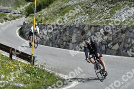 Photo #3546681 | 22-07-2023 11:17 | Passo Dello Stelvio - Waterfall curve BICYCLES