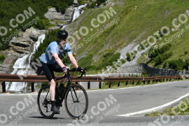Photo #2336120 | 17-07-2022 10:59 | Passo Dello Stelvio - Waterfall curve BICYCLES