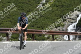 Photo #3618021 | 29-07-2023 10:06 | Passo Dello Stelvio - Waterfall curve BICYCLES