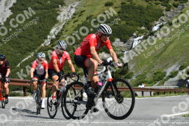 Photo #2168329 | 20-06-2022 09:48 | Passo Dello Stelvio - Waterfall curve BICYCLES