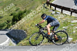 Photo #2368560 | 22-07-2022 10:04 | Passo Dello Stelvio - Waterfall curve BICYCLES