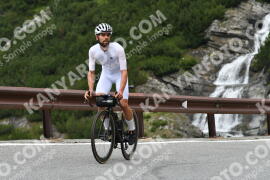 Photo #2440023 | 30-07-2022 11:01 | Passo Dello Stelvio - Waterfall curve BICYCLES