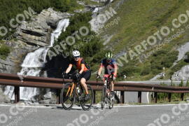 Foto #3814972 | 11-08-2023 10:09 | Passo Dello Stelvio - Waterfall Kehre BICYCLES