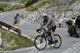 Photo #2785486 | 30-08-2022 12:59 | Passo Dello Stelvio - Waterfall curve BICYCLES