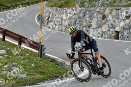 Photo #2464338 | 31-07-2022 15:41 | Passo Dello Stelvio - Waterfall curve BICYCLES