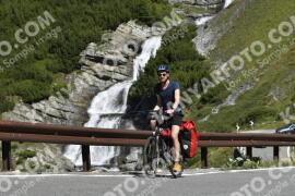 Fotó #3682337 | 31-07-2023 10:29 | Passo Dello Stelvio - Vízesés kanyar Bicajosok