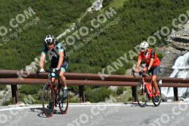 Photo #2202435 | 27-06-2022 10:22 | Passo Dello Stelvio - Waterfall curve BICYCLES