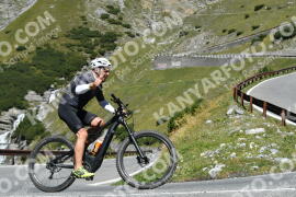 Photo #2711643 | 22-08-2022 11:48 | Passo Dello Stelvio - Waterfall curve BICYCLES