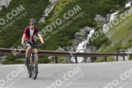 Foto #3799657 | 10-08-2023 13:28 | Passo Dello Stelvio - Waterfall Kehre BICYCLES