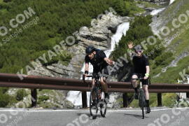 Photo #3578995 | 26-07-2023 11:02 | Passo Dello Stelvio - Waterfall curve BICYCLES