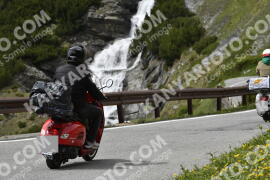 Foto #2111275 | 08-06-2022 14:41 | Passo Dello Stelvio - Waterfall Kehre
