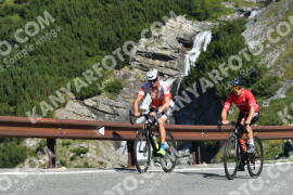Photo #2512826 | 05-08-2022 09:50 | Passo Dello Stelvio - Waterfall curve BICYCLES