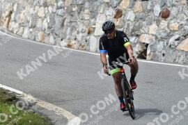 Photo #2384640 | 24-07-2022 15:06 | Passo Dello Stelvio - Waterfall curve BICYCLES