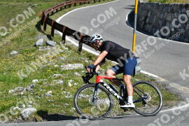 Photo #2352652 | 19-07-2022 10:43 | Passo Dello Stelvio - Waterfall curve BICYCLES