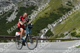 Photo #2682864 | 17-08-2022 12:21 | Passo Dello Stelvio - Waterfall curve BICYCLES
