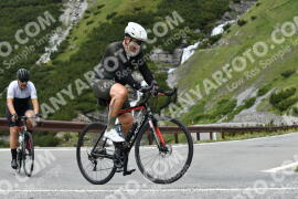 Photo #2198213 | 26-06-2022 12:01 | Passo Dello Stelvio - Waterfall curve BICYCLES