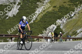 Photo #2728258 | 24-08-2022 10:21 | Passo Dello Stelvio - Waterfall curve BICYCLES