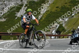 Photo #4051274 | 24-08-2023 10:32 | Passo Dello Stelvio - Waterfall curve BICYCLES