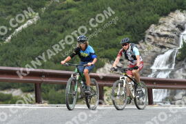 Photo #2363190 | 21-07-2022 10:15 | Passo Dello Stelvio - Waterfall curve BICYCLES