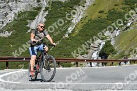 Photo #2697007 | 21-08-2022 10:27 | Passo Dello Stelvio - Waterfall curve BICYCLES