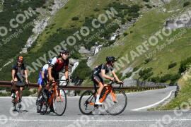Photo #2352949 | 19-07-2022 11:24 | Passo Dello Stelvio - Waterfall curve BICYCLES