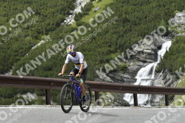 Photo #3495974 | 16-07-2023 14:25 | Passo Dello Stelvio - Waterfall curve BICYCLES