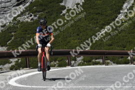 Foto #2117575 | 11-06-2022 12:37 | Passo Dello Stelvio - Waterfall Kehre BICYCLES