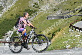 Photo #2710883 | 22-08-2022 10:52 | Passo Dello Stelvio - Waterfall curve BICYCLES