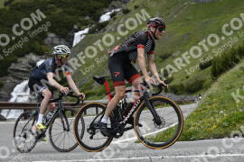 Photo #2129444 | 13-06-2022 11:40 | Passo Dello Stelvio - Waterfall curve BICYCLES