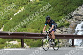 Photo #3901973 | 15-08-2023 12:25 | Passo Dello Stelvio - Waterfall curve BICYCLES
