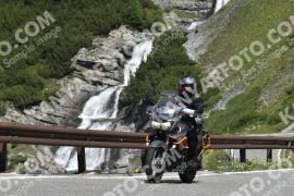 Photo #3517870 | 17-07-2023 11:17 | Passo Dello Stelvio - Waterfall curve