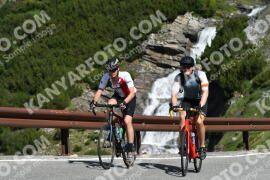 Photo #2207158 | 30-06-2022 10:12 | Passo Dello Stelvio - Waterfall curve BICYCLES
