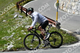 Photo #2254755 | 08-07-2022 15:31 | Passo Dello Stelvio - Waterfall curve BICYCLES