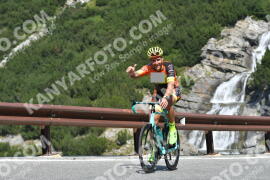 Photo #2363405 | 21-07-2022 11:01 | Passo Dello Stelvio - Waterfall curve BICYCLES