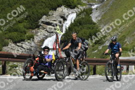 Photo #3686896 | 31-07-2023 11:17 | Passo Dello Stelvio - Waterfall curve BICYCLES
