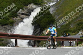 Foto #3945321 | 18-08-2023 11:06 | Passo Dello Stelvio - Waterfall Kehre BICYCLES