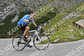 Foto #2442289 | 30-07-2022 12:33 | Passo Dello Stelvio - Waterfall Kehre BICYCLES