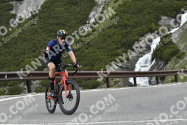 Photo #3110346 | 16-06-2023 10:18 | Passo Dello Stelvio - Waterfall curve BICYCLES
