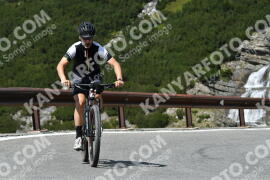 Photo #2593973 | 11-08-2022 12:44 | Passo Dello Stelvio - Waterfall curve BICYCLES