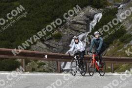 Photo #2885904 | 18-09-2022 11:50 | Passo Dello Stelvio - Waterfall curve BICYCLES