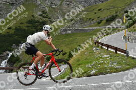 Photo #2437096 | 30-07-2022 10:10 | Passo Dello Stelvio - Waterfall curve BICYCLES