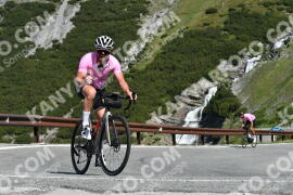 Photo #2168445 | 20-06-2022 10:03 | Passo Dello Stelvio - Waterfall curve BICYCLES