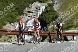 Photo #2709965 | 22-08-2022 09:54 | Passo Dello Stelvio - Waterfall curve BICYCLES