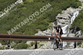 Photo #2726335 | 24-08-2022 11:28 | Passo Dello Stelvio - Waterfall curve BICYCLES