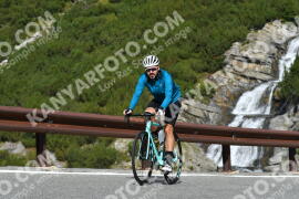 Photo #4253422 | 12-09-2023 10:43 | Passo Dello Stelvio - Waterfall curve BICYCLES