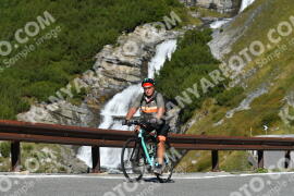 Photo #4305395 | 26-09-2023 10:55 | Passo Dello Stelvio - Waterfall curve BICYCLES