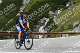 Photo #2460896 | 31-07-2022 12:00 | Passo Dello Stelvio - Waterfall curve BICYCLES