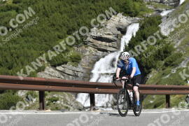 Photo #3604637 | 28-07-2023 10:25 | Passo Dello Stelvio - Waterfall curve BICYCLES